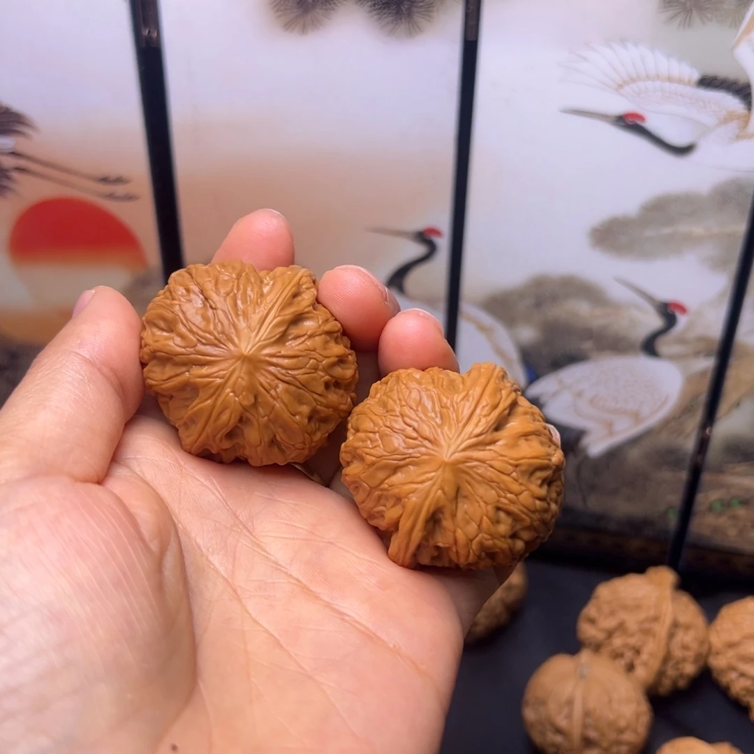 文玩核桃吊坠39铁锤妹妹