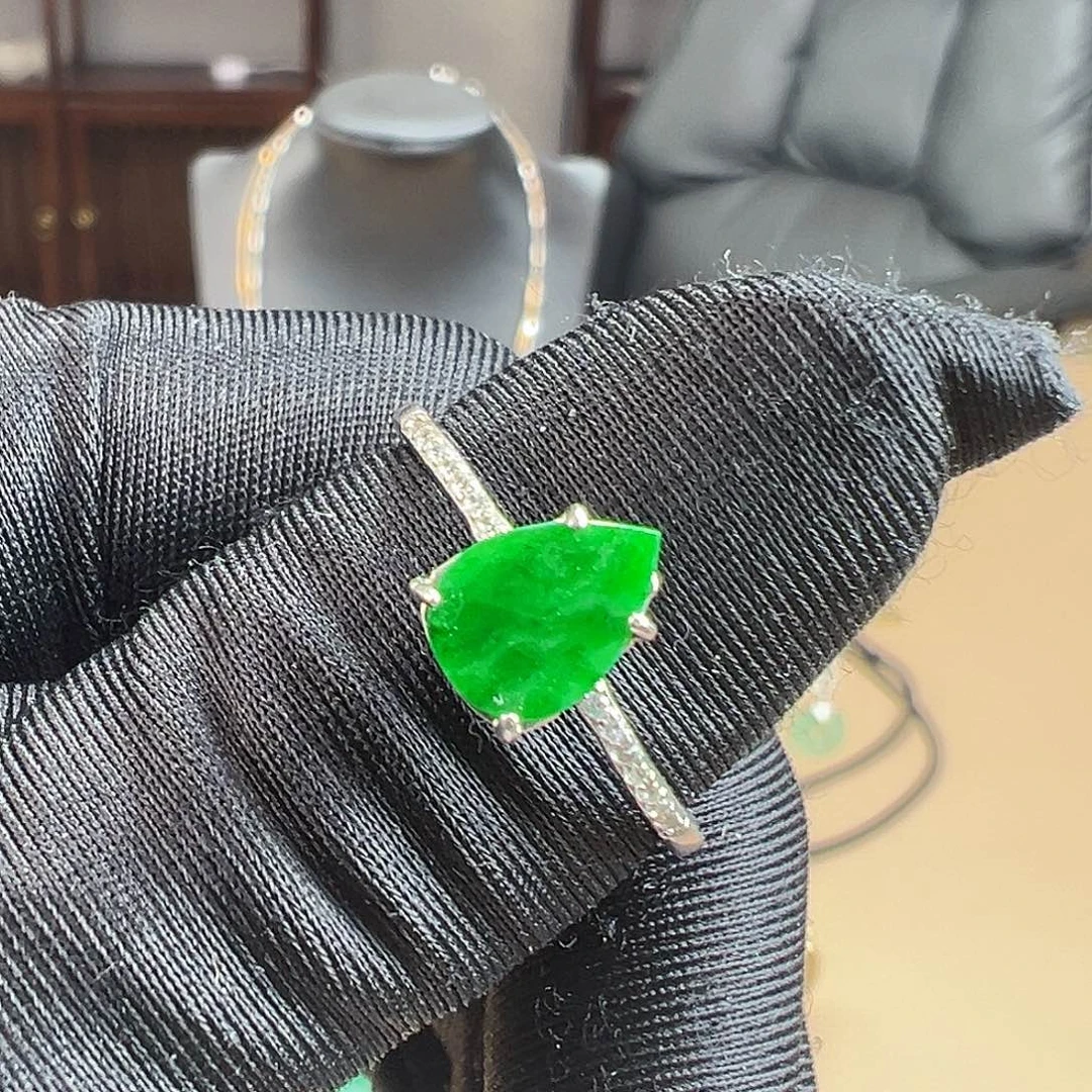 银S925镶嵌戒指翡翠戒指
