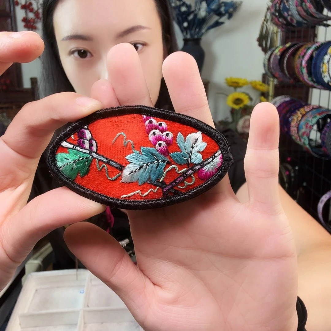 M***月织绣手工刺绣工艺