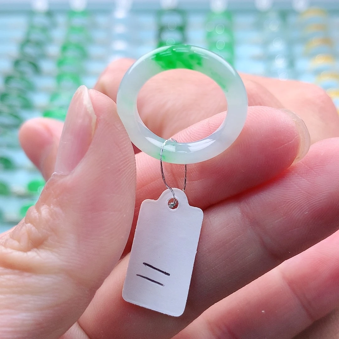 翡翠戒指未镶嵌A货缅甸翡翠