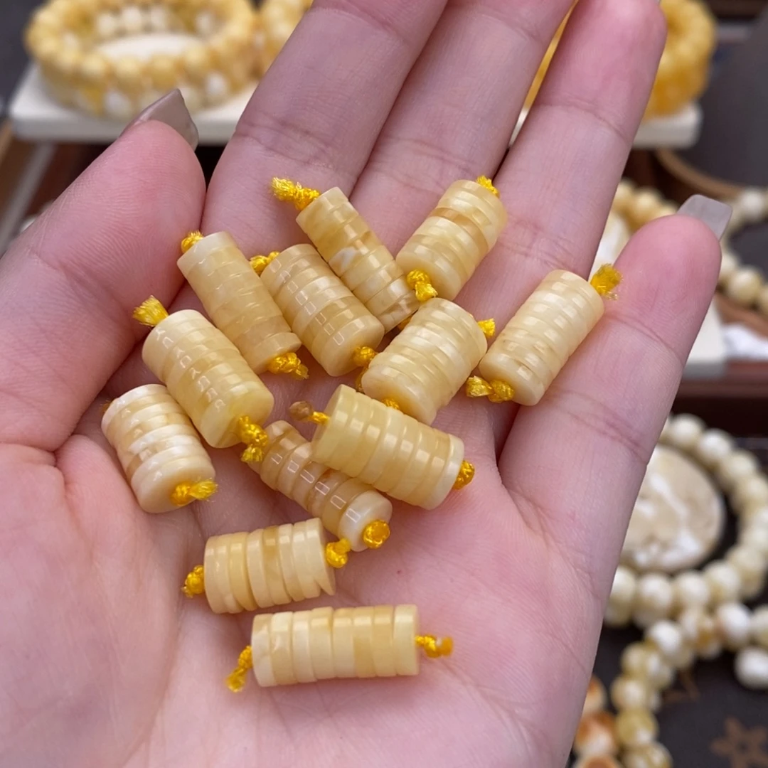 蜜蜡未镶嵌裸石隔片