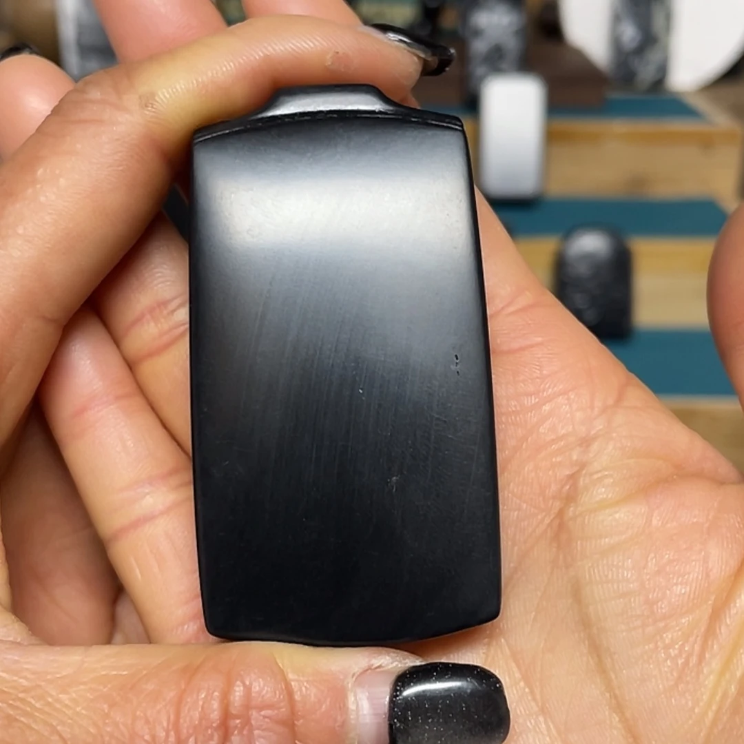 【闪购商品】和田玉（墨玉）吊坠(不含链)未镶嵌京**家羊脂级毛孔