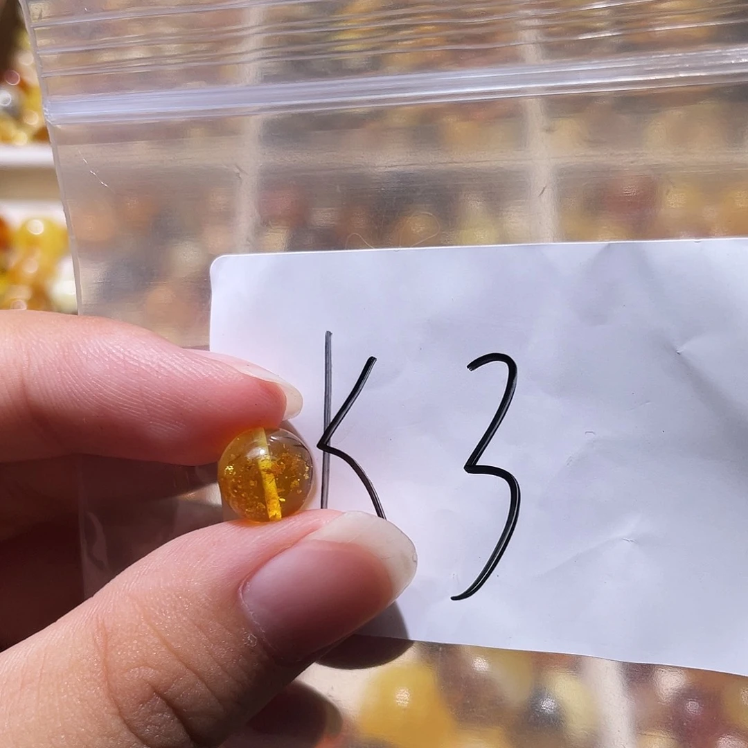 未镶嵌琥珀裸石9.4福利