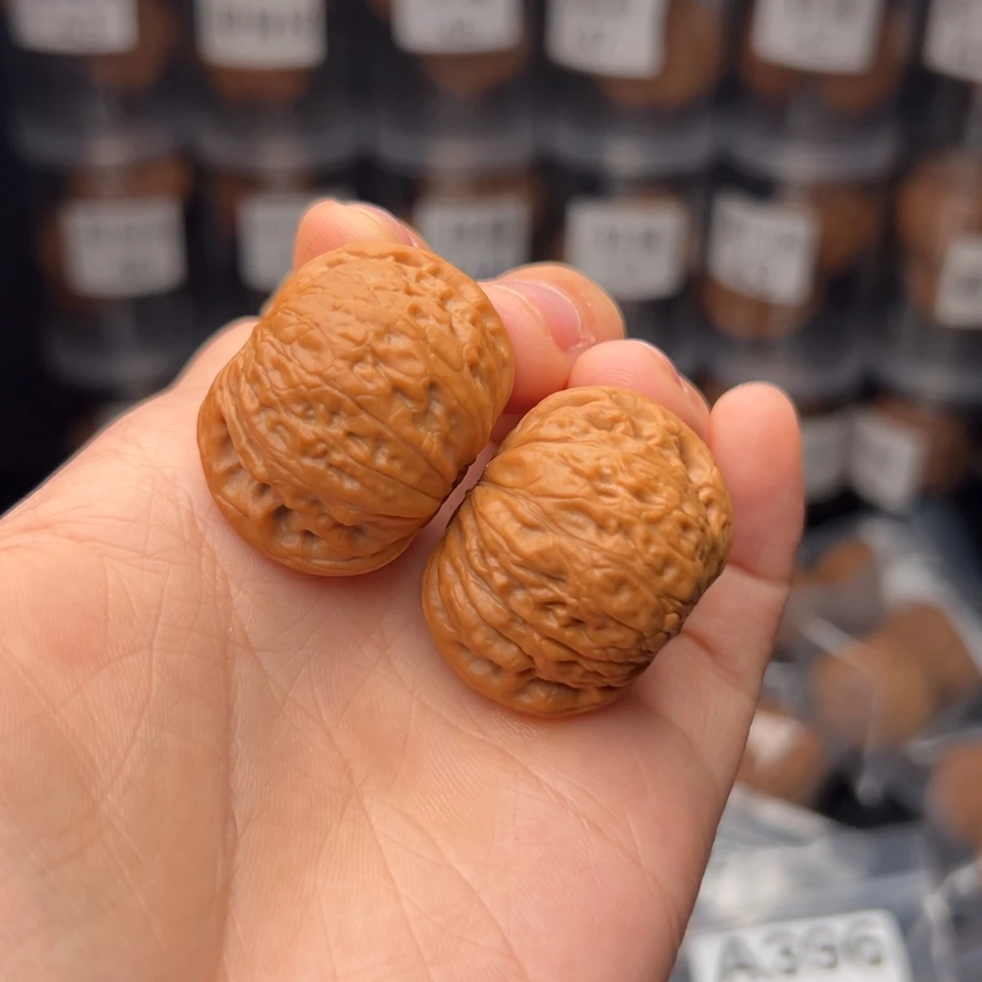 文玩核桃吊坠小***铁锤