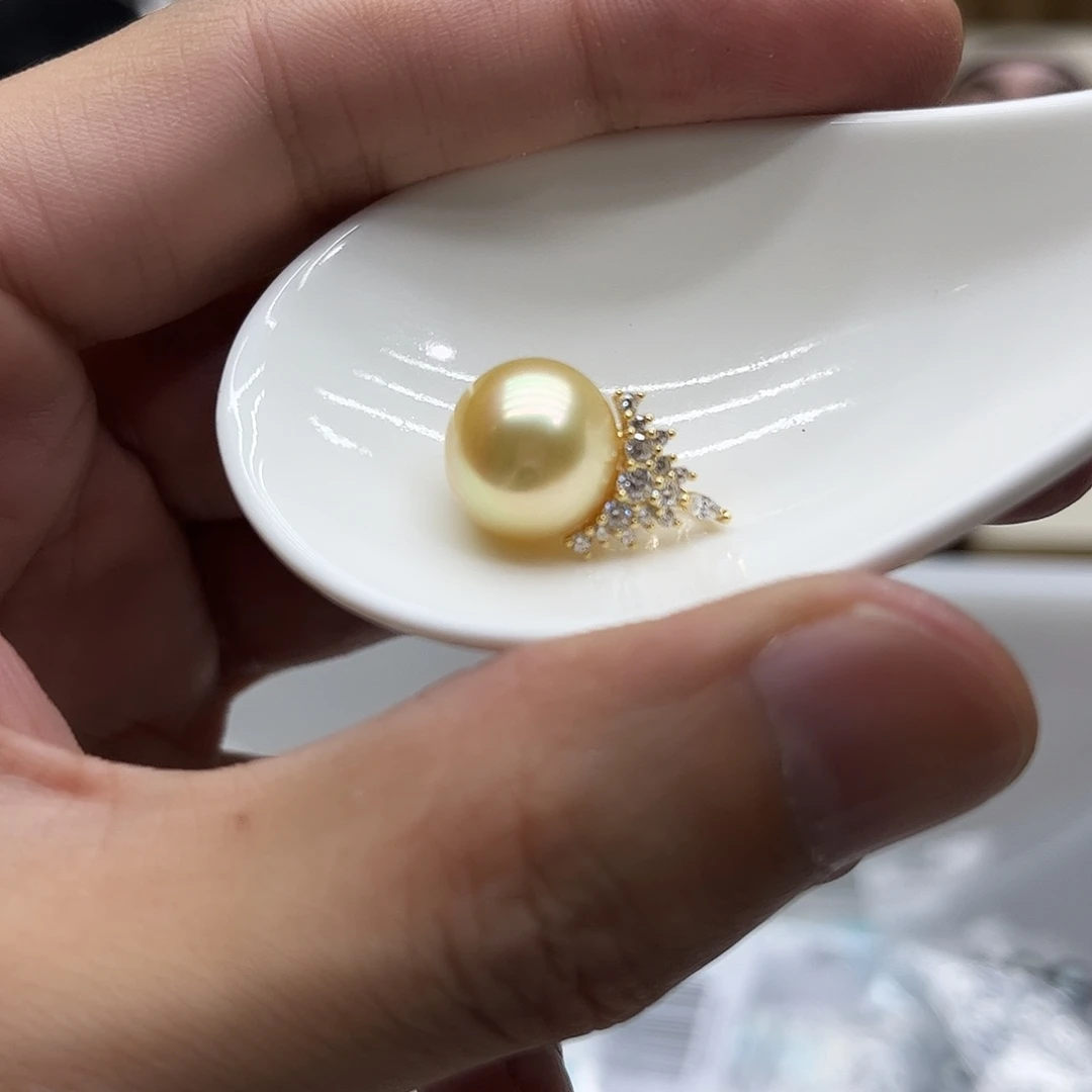 颈饰银S925镶嵌海水珍珠