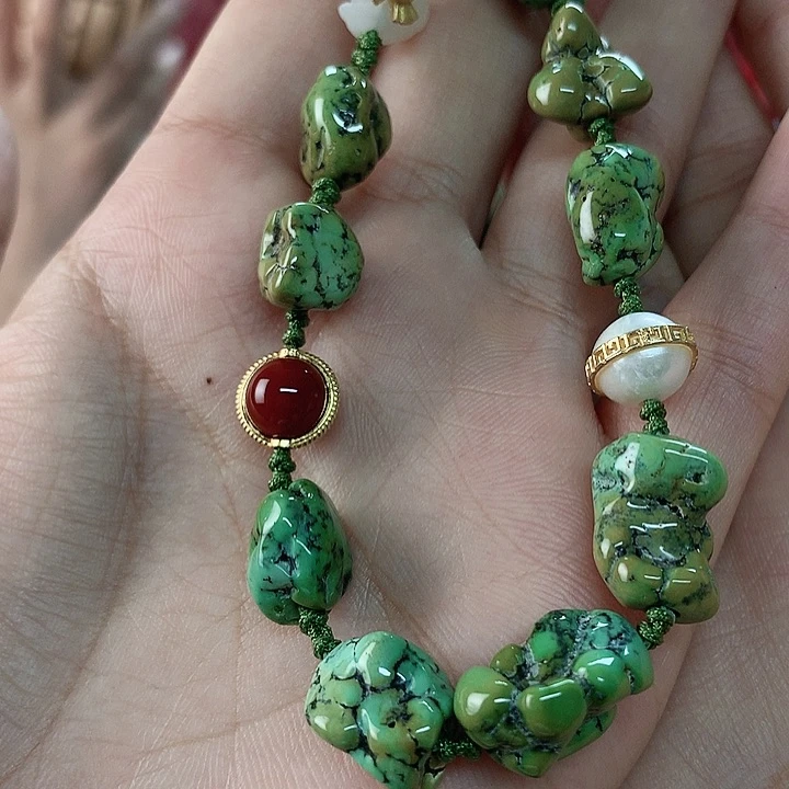 未镶嵌绿松石珠宝奇石