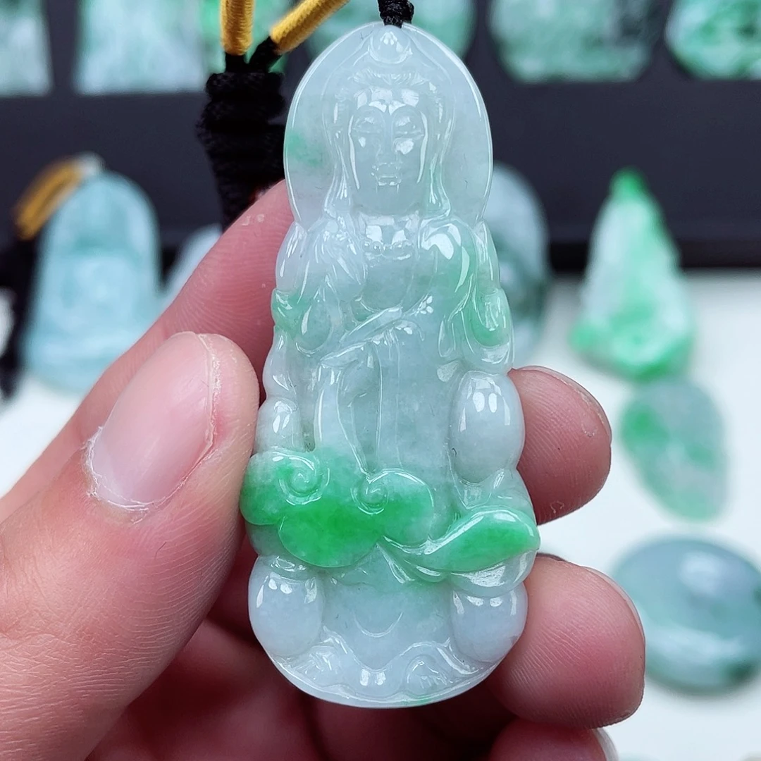 翡翠颈饰未镶嵌翡翠吊坠