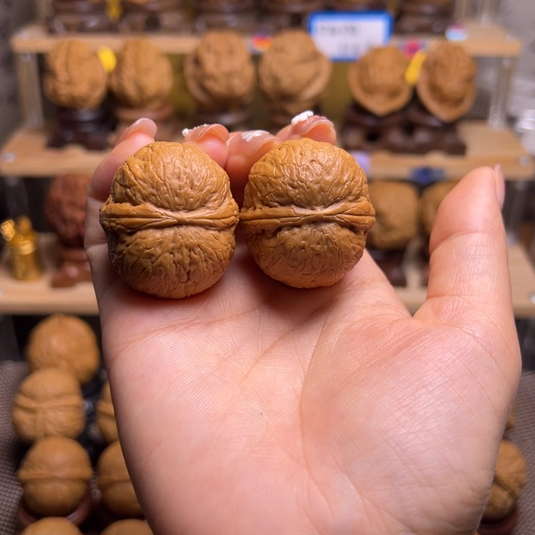 把件桃核金鼎元宝H43、36……