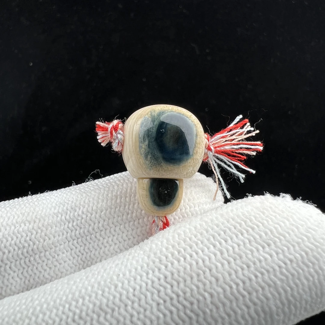 S8896天然猛犸牙 蓝眼睛分体三通13.2x17.8mm 支持鉴定 假一罚四