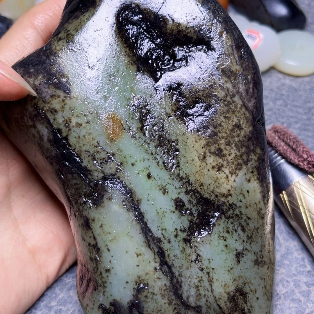 未镶嵌和田玉珠宝奇石