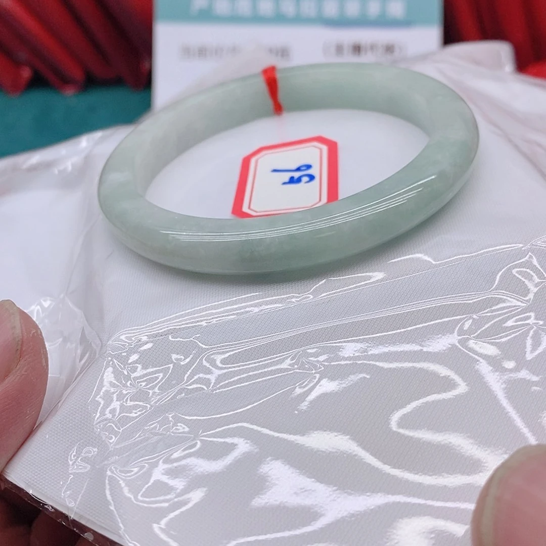 翡翠手镯未镶嵌妹*566666666