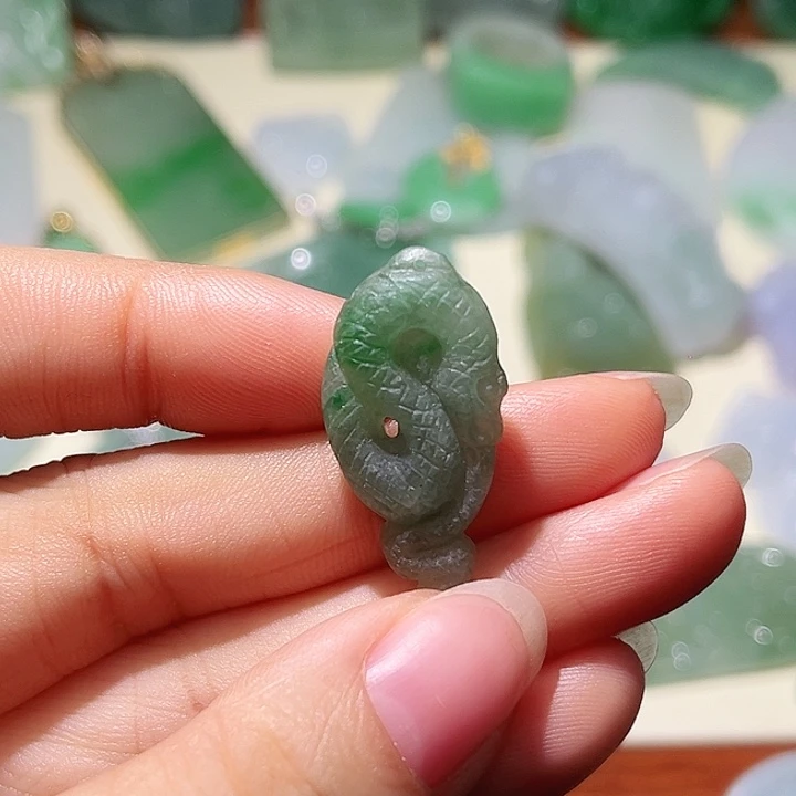 *****未镶嵌定制翡翠天然翡翠