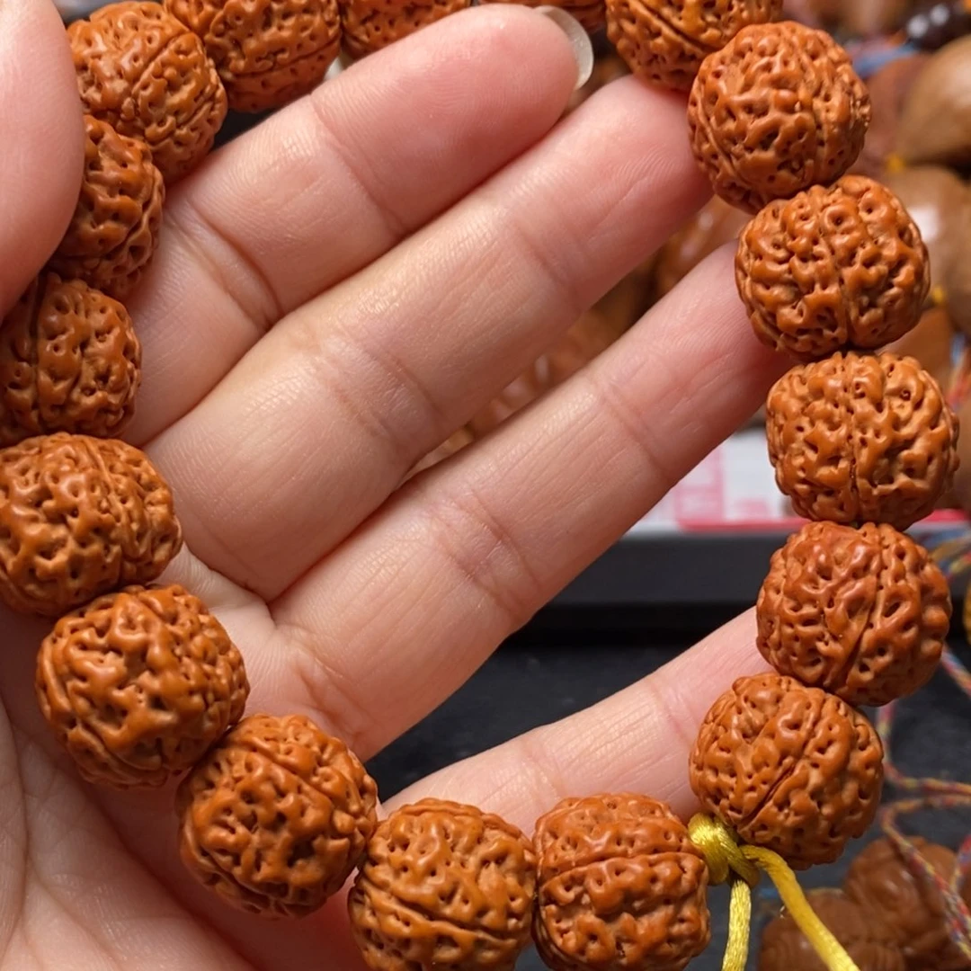 吊坠猴头核桃橄榄