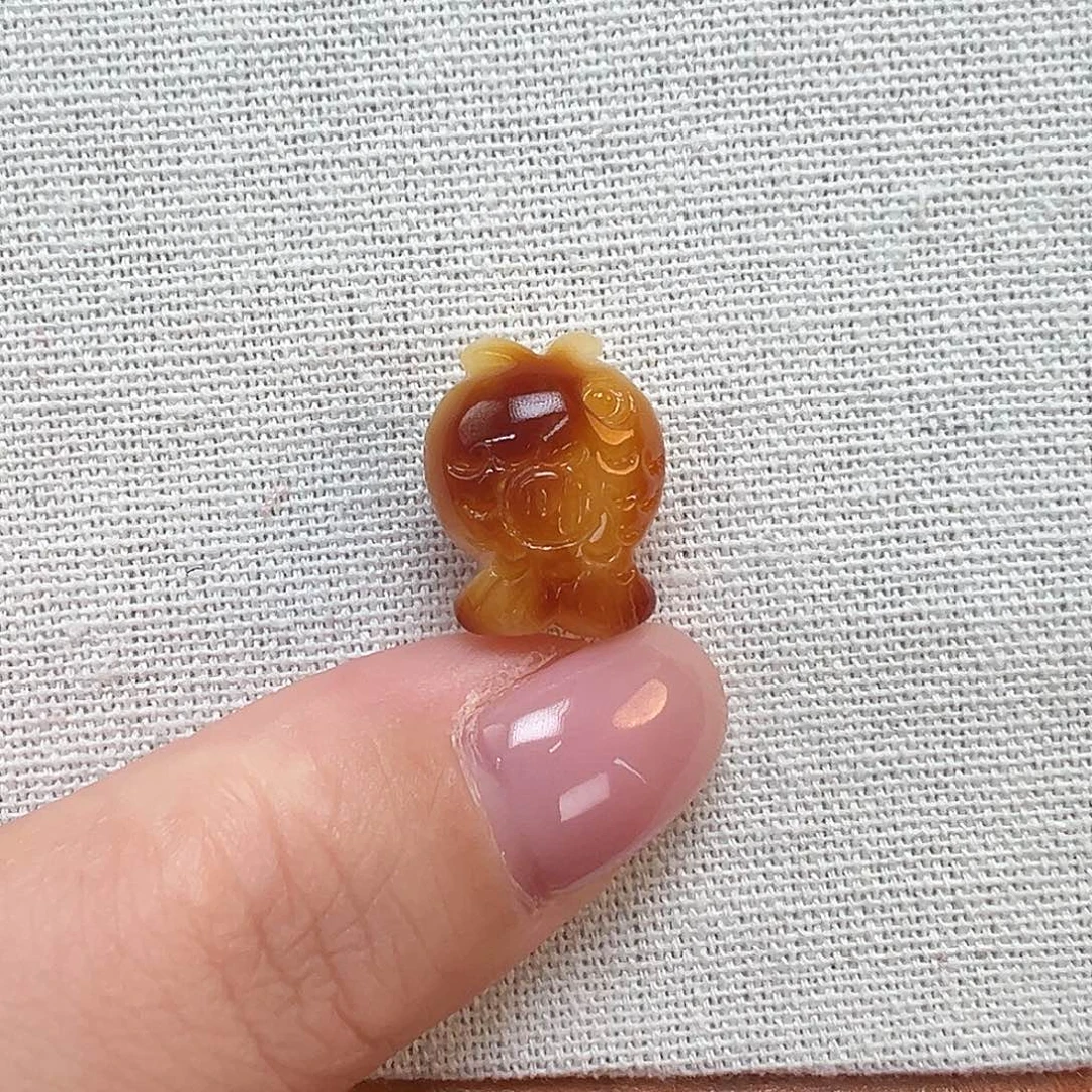 心***…琥珀未镶嵌珠宝奇石