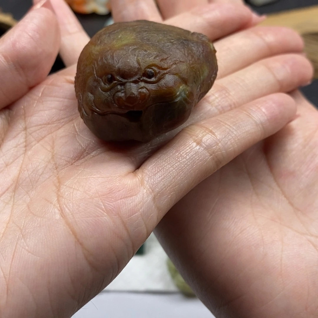 簪***倌未镶嵌定制翡翠金蟾