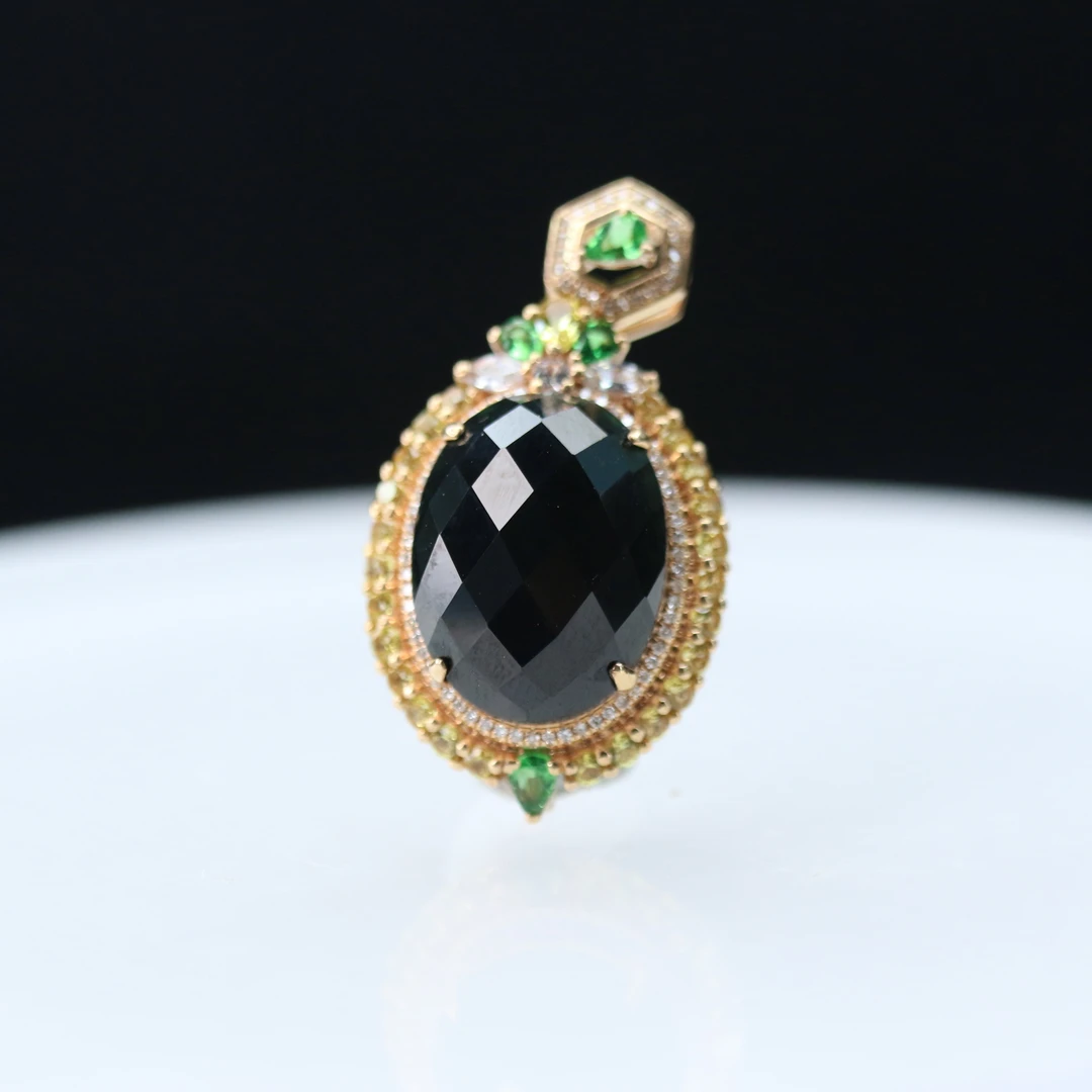 FC43天然缅甸翡翠A货18k墨翠蛋面吊坠/000165/保利厦门拍卖