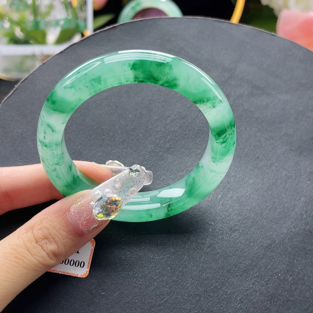 石英质玉（非洲翠）手镯未镶嵌浪***852.5