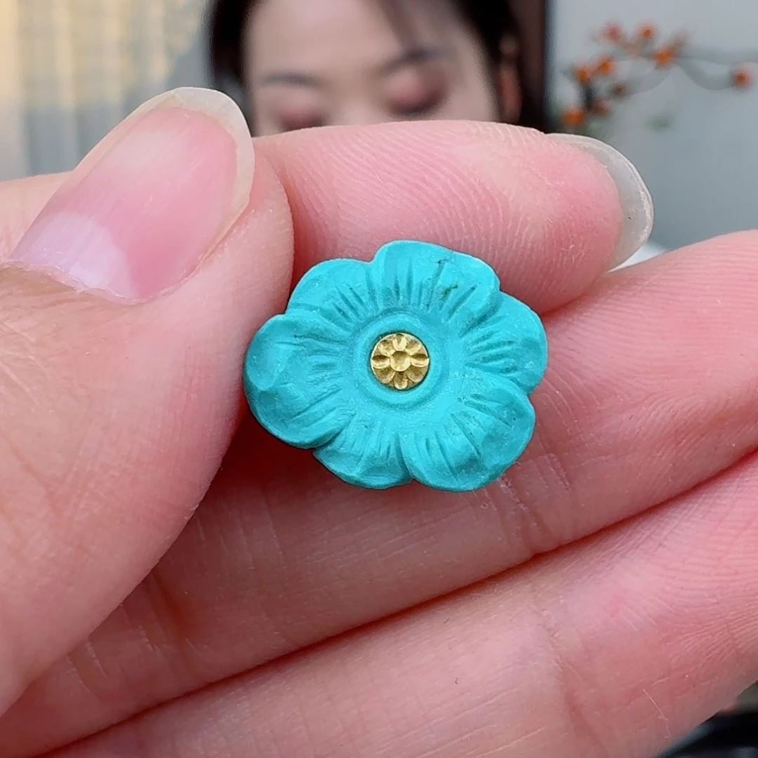 未镶嵌绿松石珠宝奇石