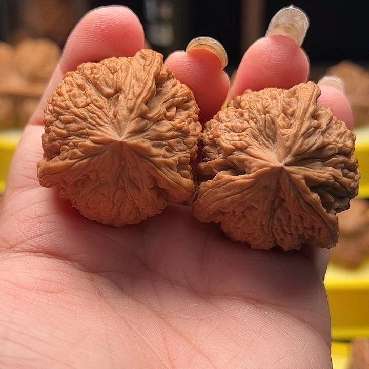 吊坠文玩核桃南疆石三棱 微修