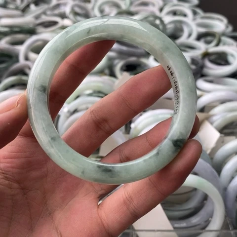 未镶嵌手镯翡翠翡翠手镯