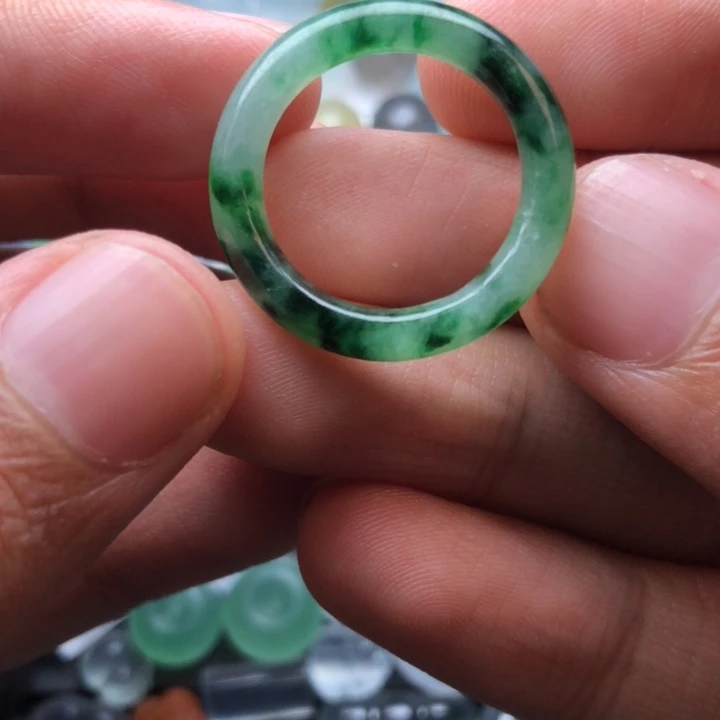 未镶嵌定制翡翠挂件