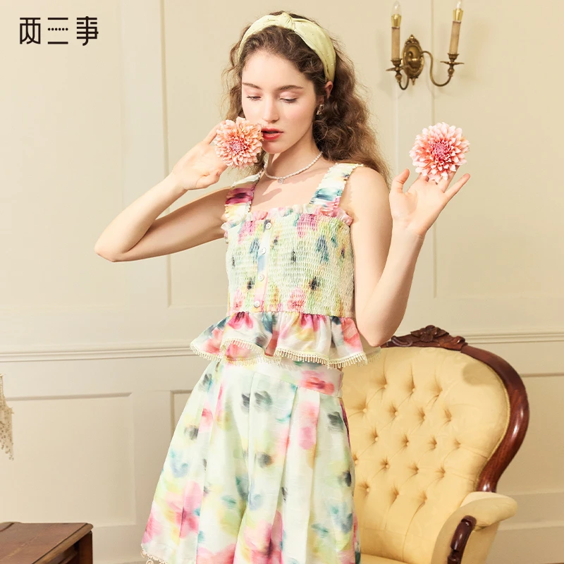 两三事斑斓夏至 小清新吊带短裤印花两件时尚套装S24XTZ381