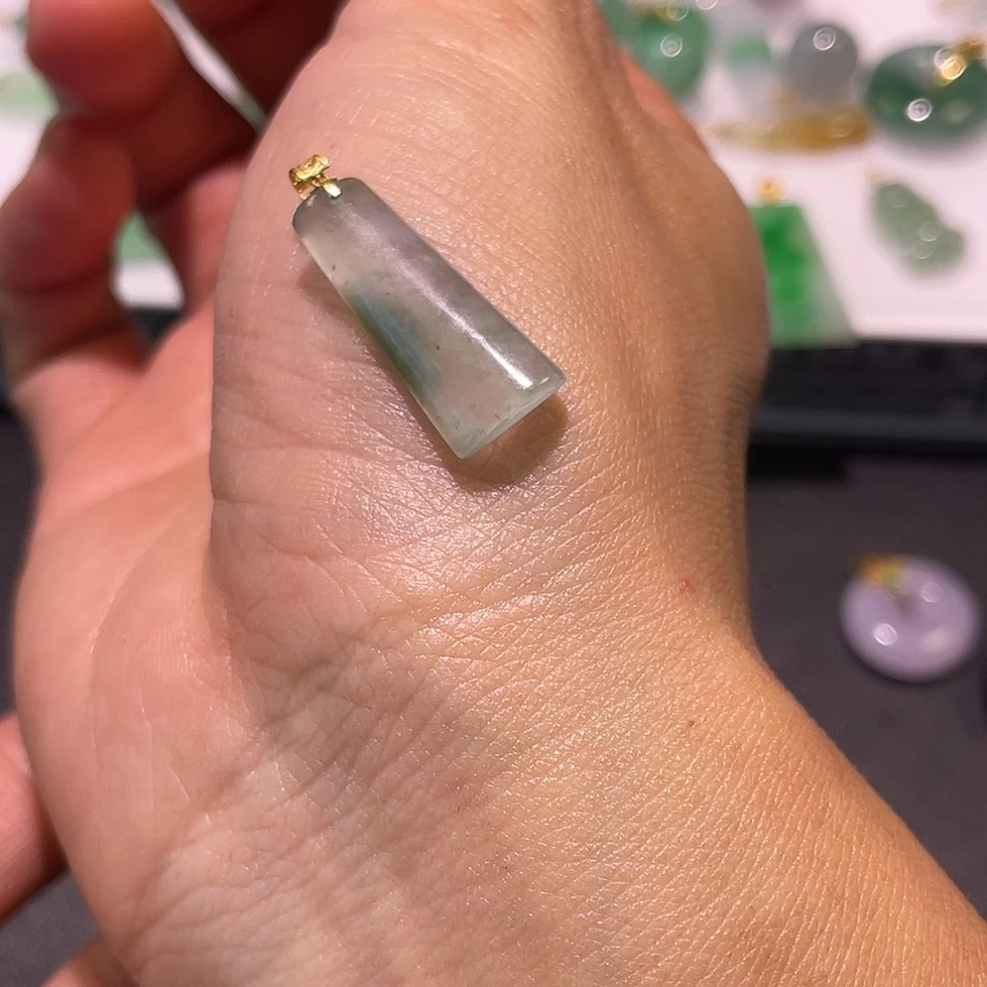 定制翡翠未镶嵌无事牌