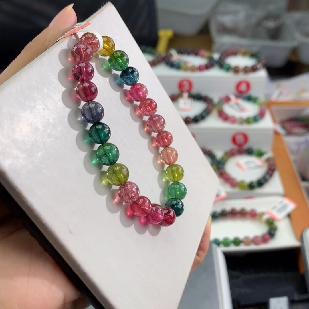 未镶嵌手链碧玺     7.8mm。