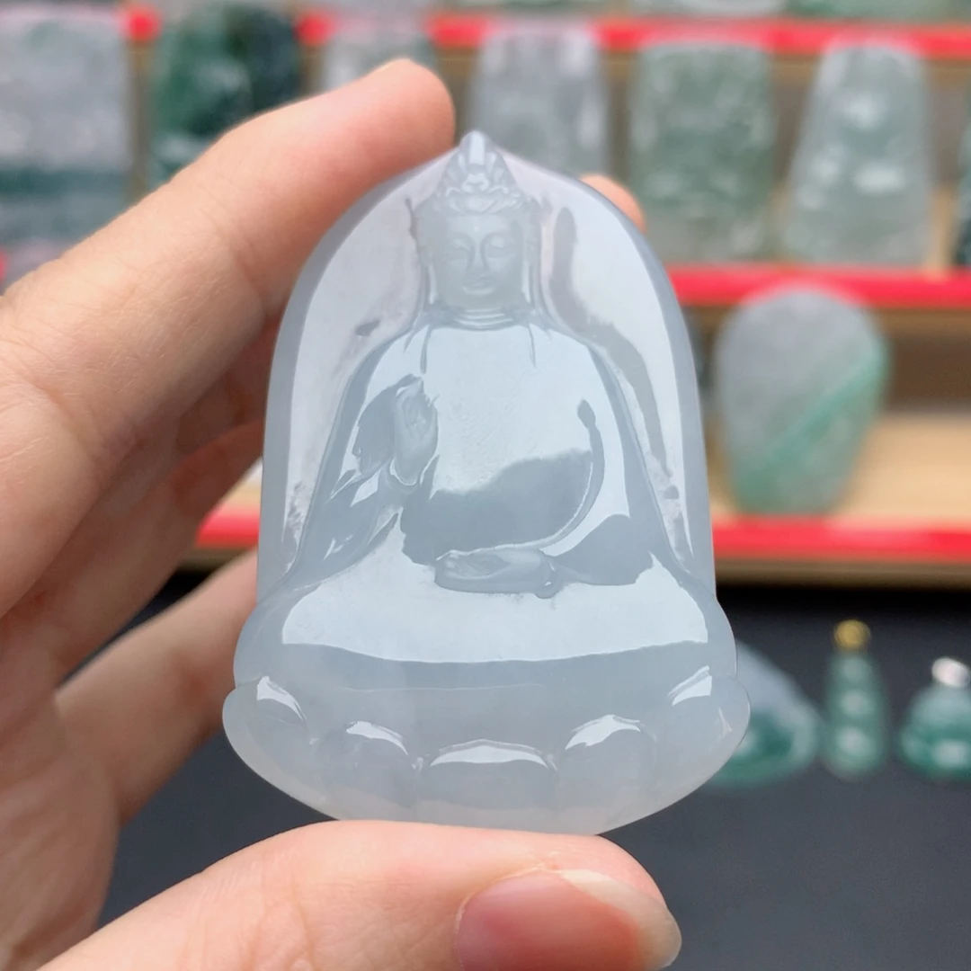翡翠未镶嵌颈饰素衣