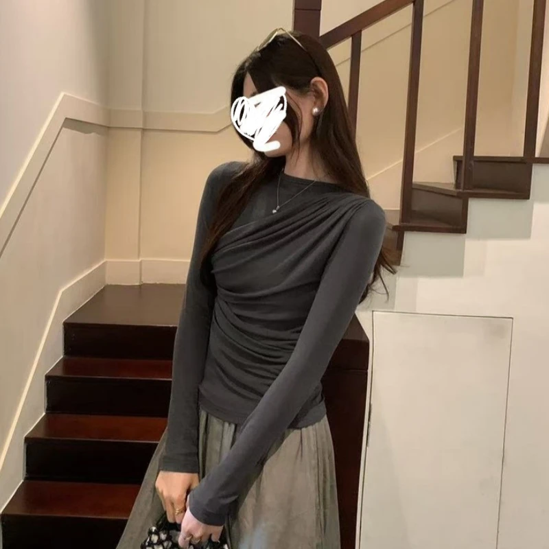2025秋季新款美式百搭褶皱设计感长袖T恤修身显瘦打底内搭女上衣