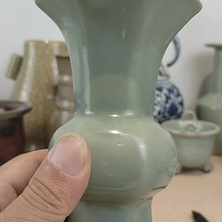 尚***室其他龙泉青釉话箍一个
