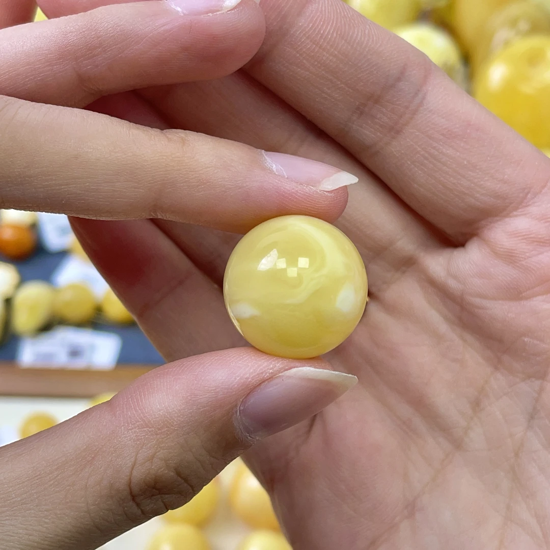 19.2mm奶咖瓷白妖花 亿熙珠宝 天然原矿琥珀蜜蜡