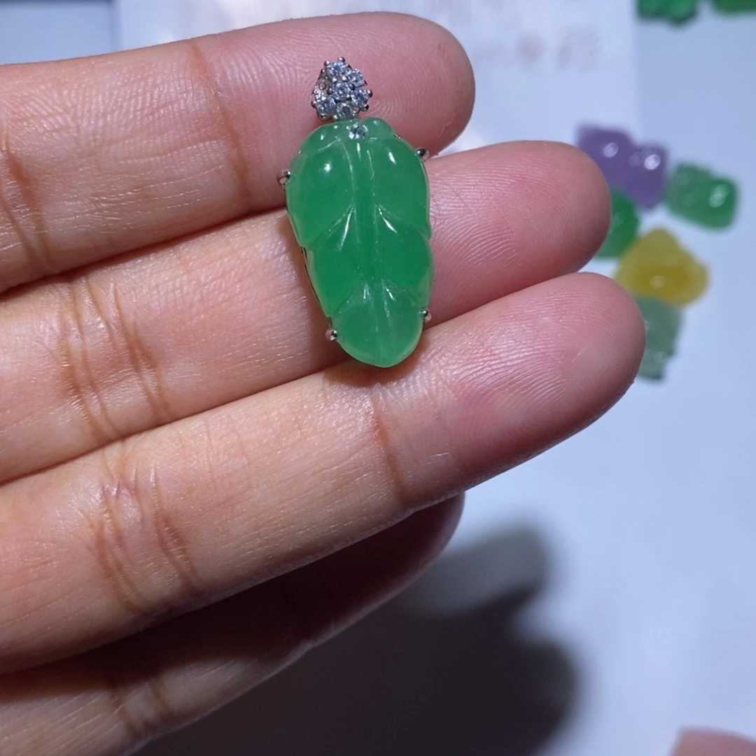 颈饰未镶嵌翡翠83