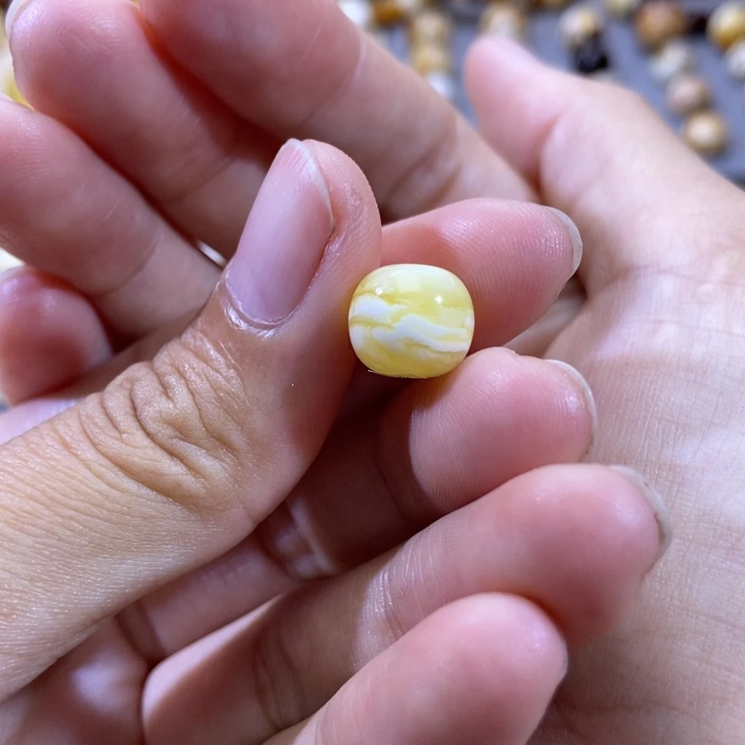 琥珀珠宝奇石未镶嵌梦****