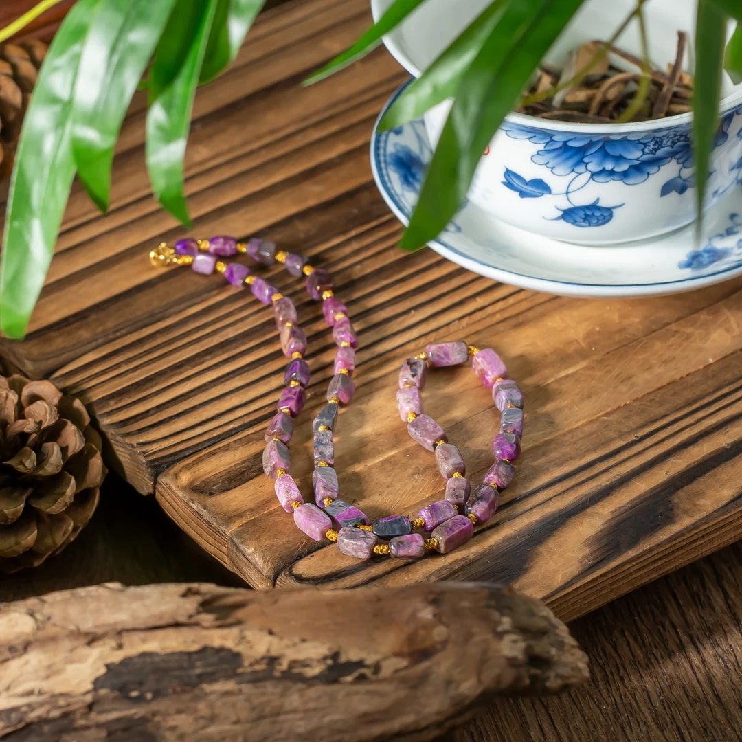 芝恬丨18K金桃红舒俱来锁骨链/多样性发/40cm+/3-5mm/均20+/P7121