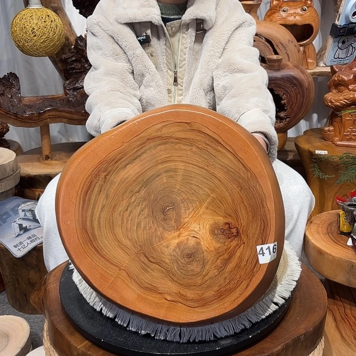 香樟木香樟木根雕凳子一物一拍编号416长36宽38高25