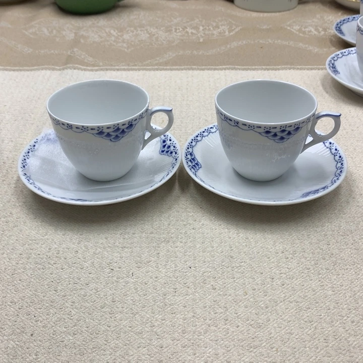 瓷片这些都是自己