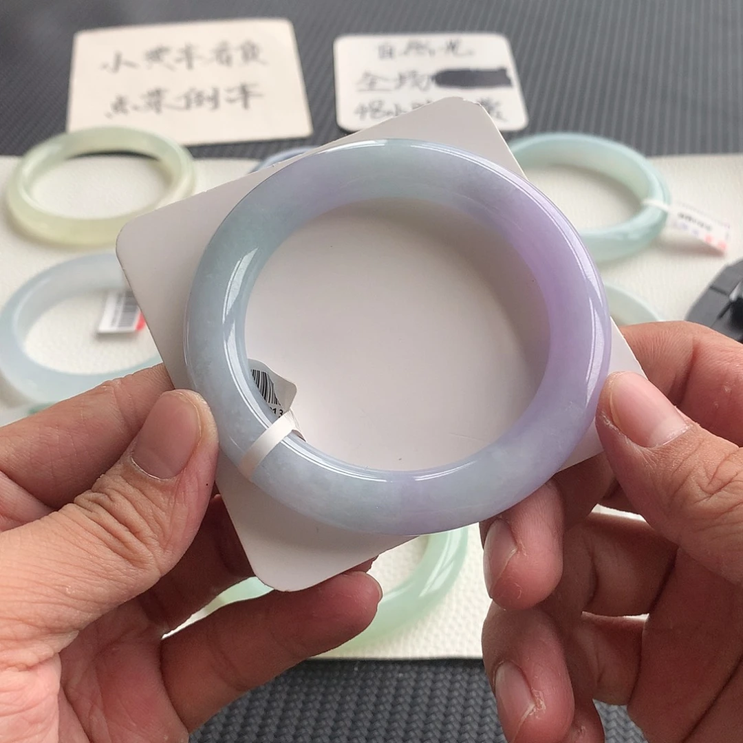 翡翠手镯未镶嵌32号 56