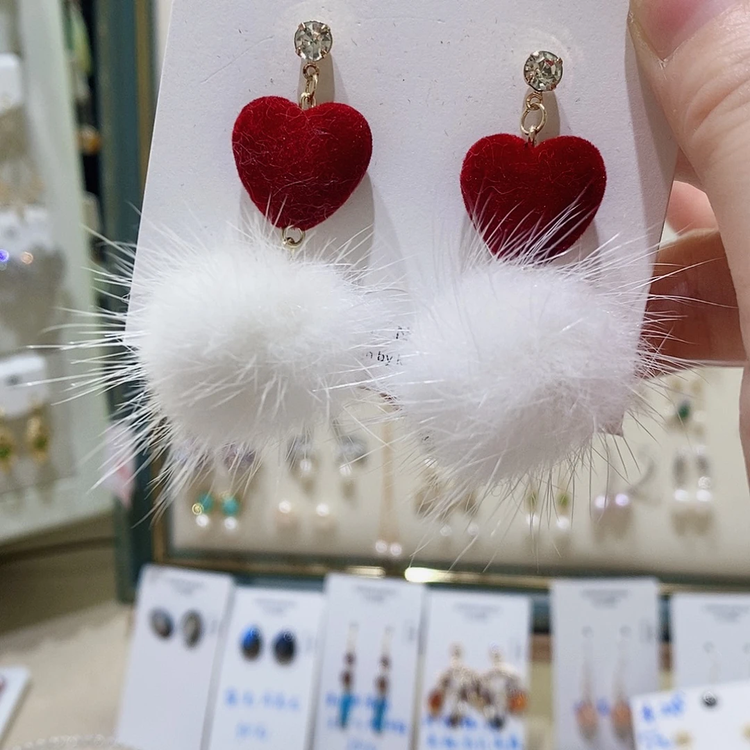 淡水珍珠银S925镶嵌耳饰