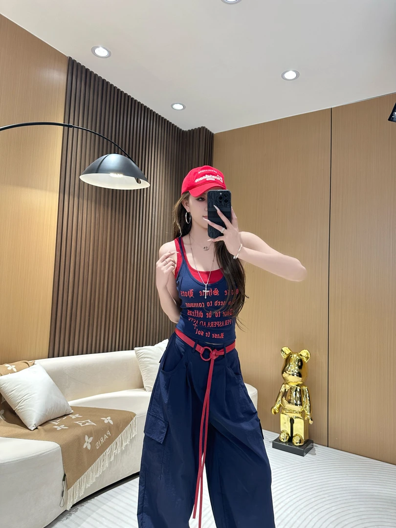 DA8827 假两件吊带字母印花背心 夏季带胸垫显瘦吊带背心时尚休闲