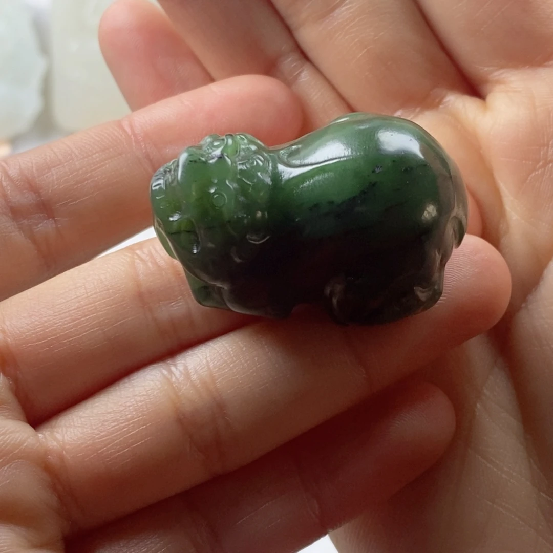 未镶嵌和田玉挂件