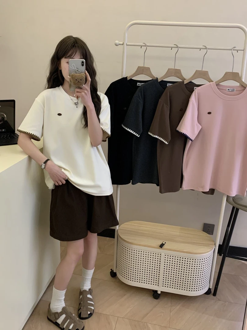 女装egg装饰扣撞色刺绣短袖显瘦时尚休闲百搭夏季657