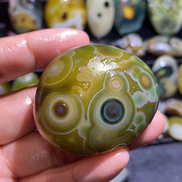 未镶嵌玛瑙/玉髓珠宝奇石