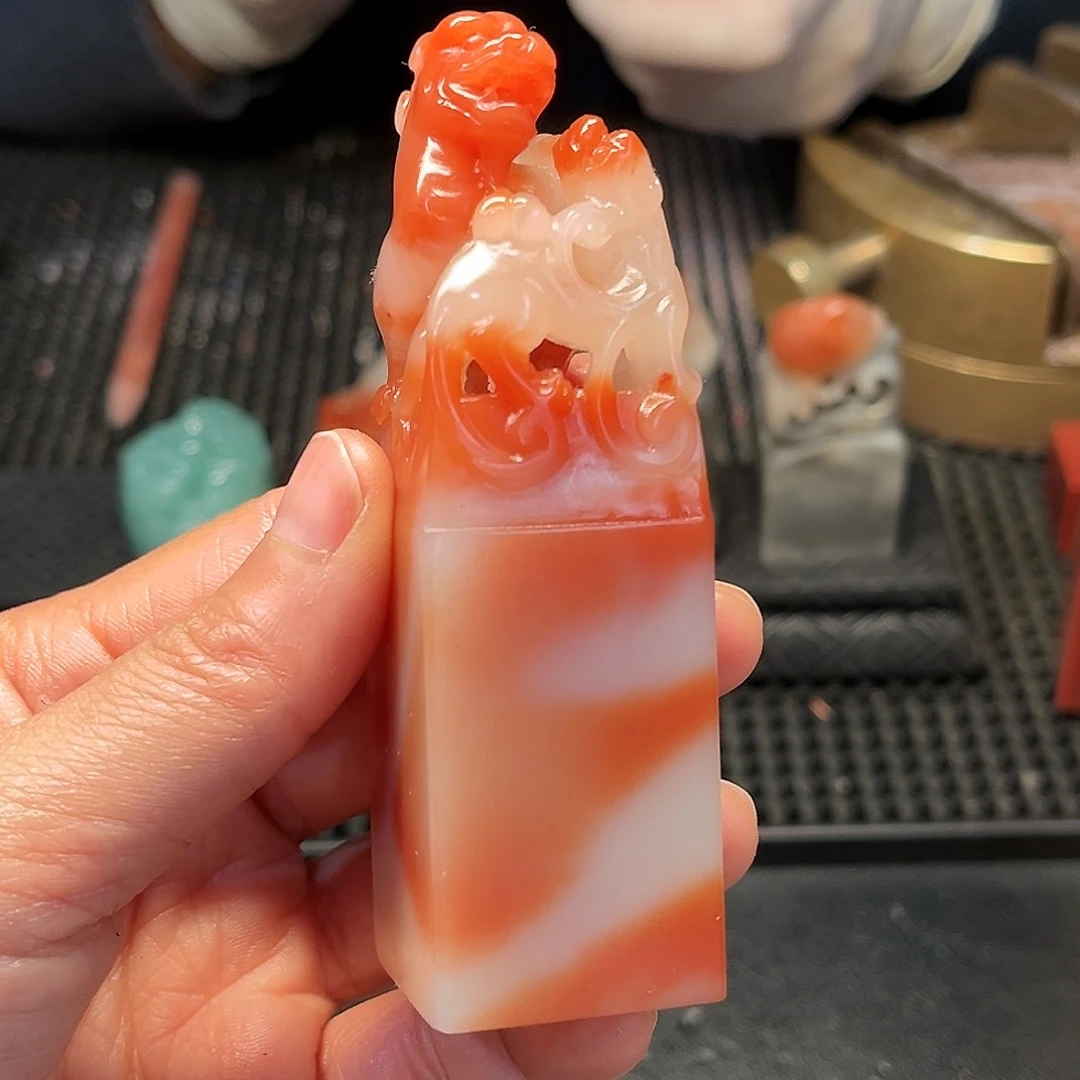 寿山石印石这么大岁数都还