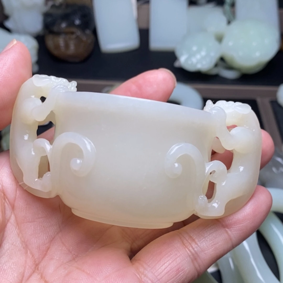 【闪购商品】颈饰未镶嵌和田玉C****s