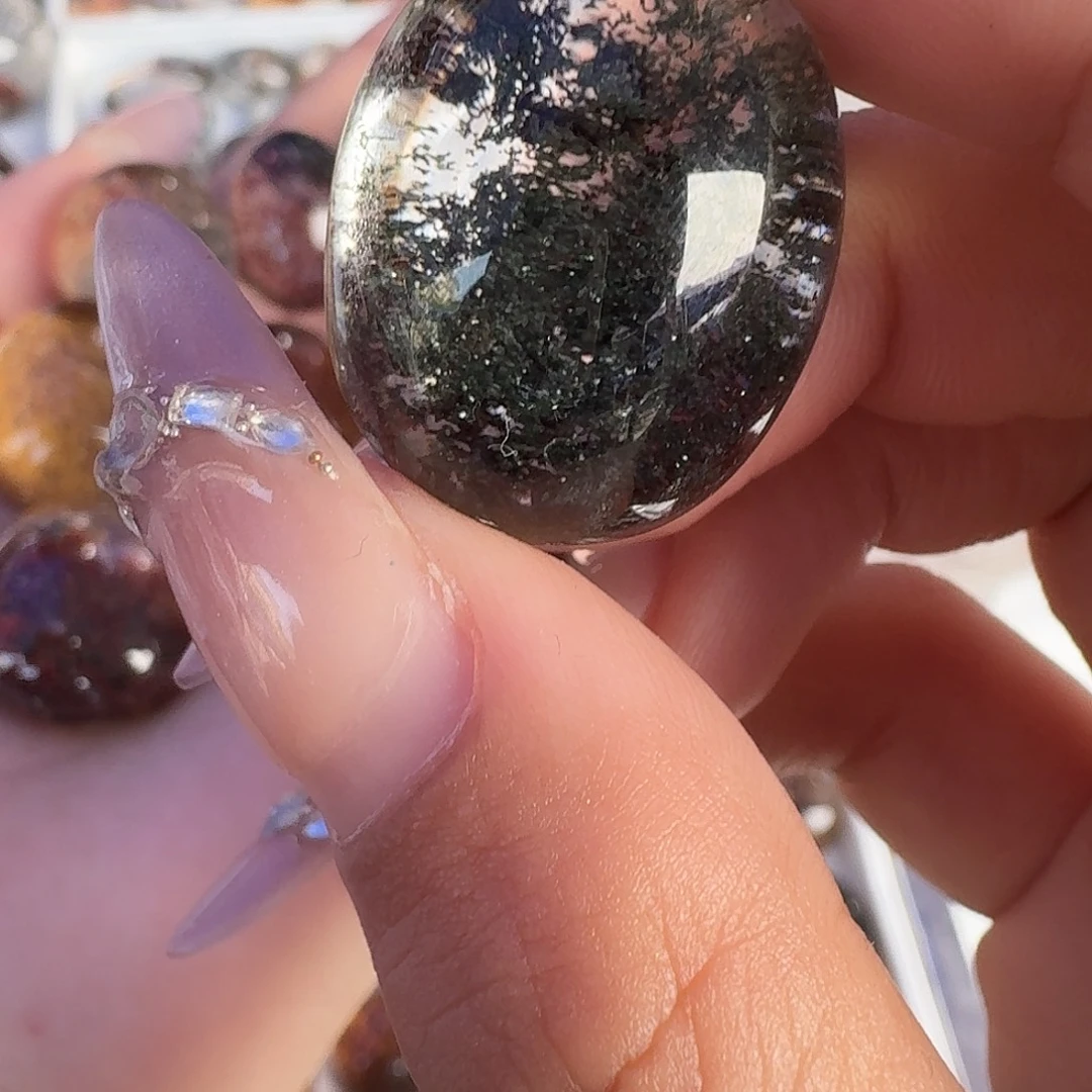 欣***茹未镶嵌手链水晶幽灵蛋面