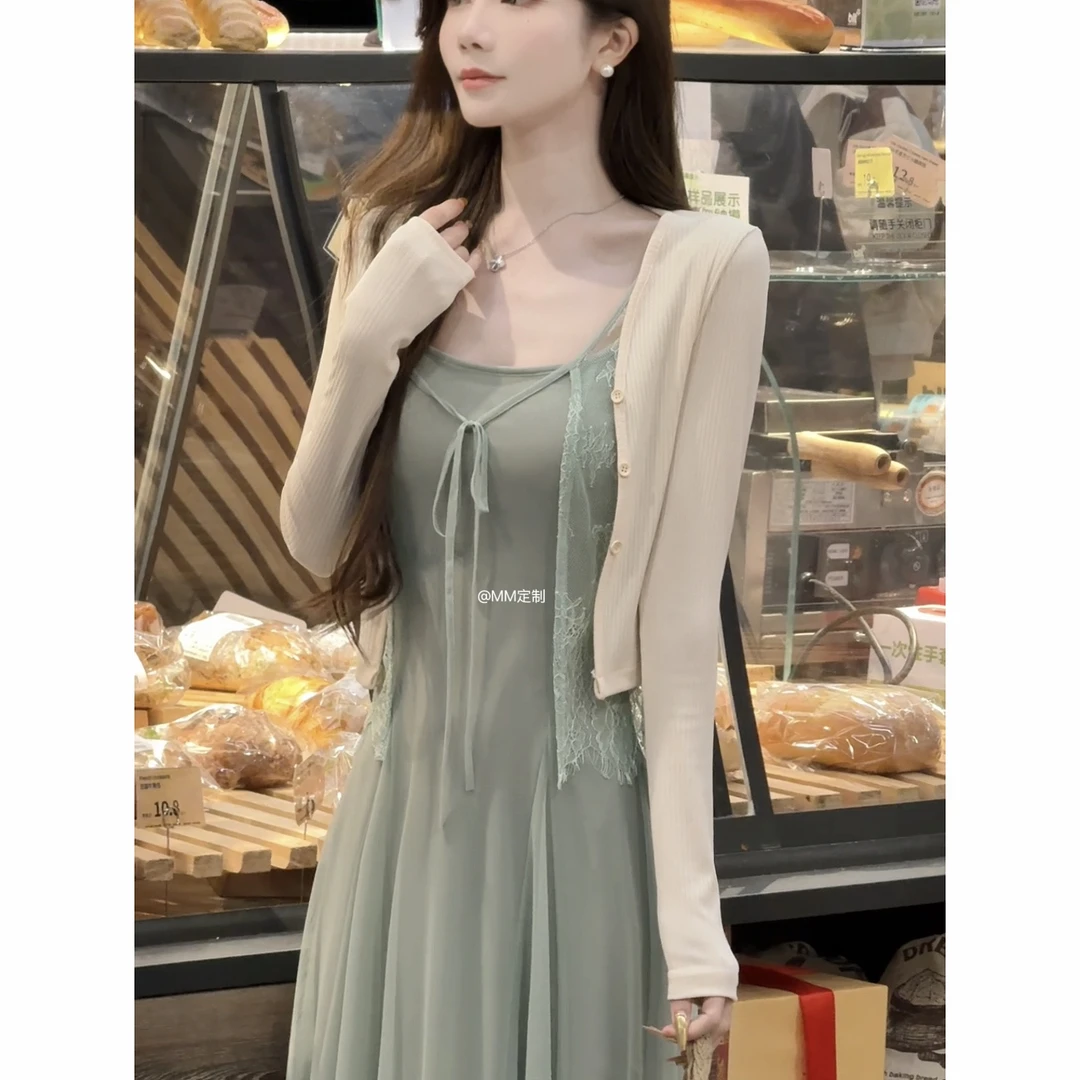 【春日伴侣】2025新款早春显瘦修身假两件拼接蕾丝开衫A358