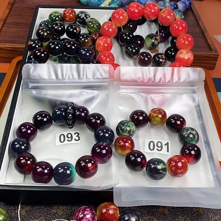 墨***o白玉菩提吊坠微瑕疵不退换