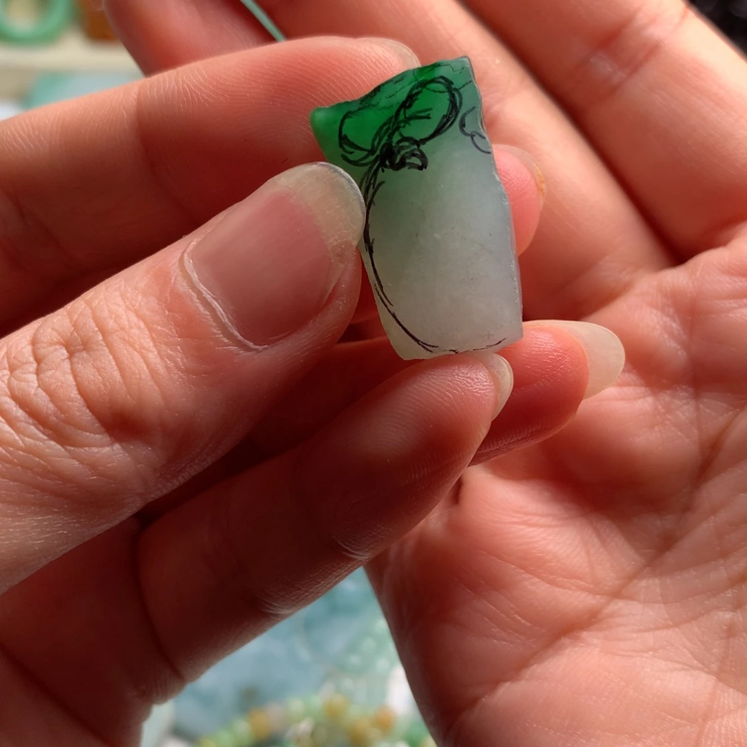 未镶嵌定制翡翠翡翠