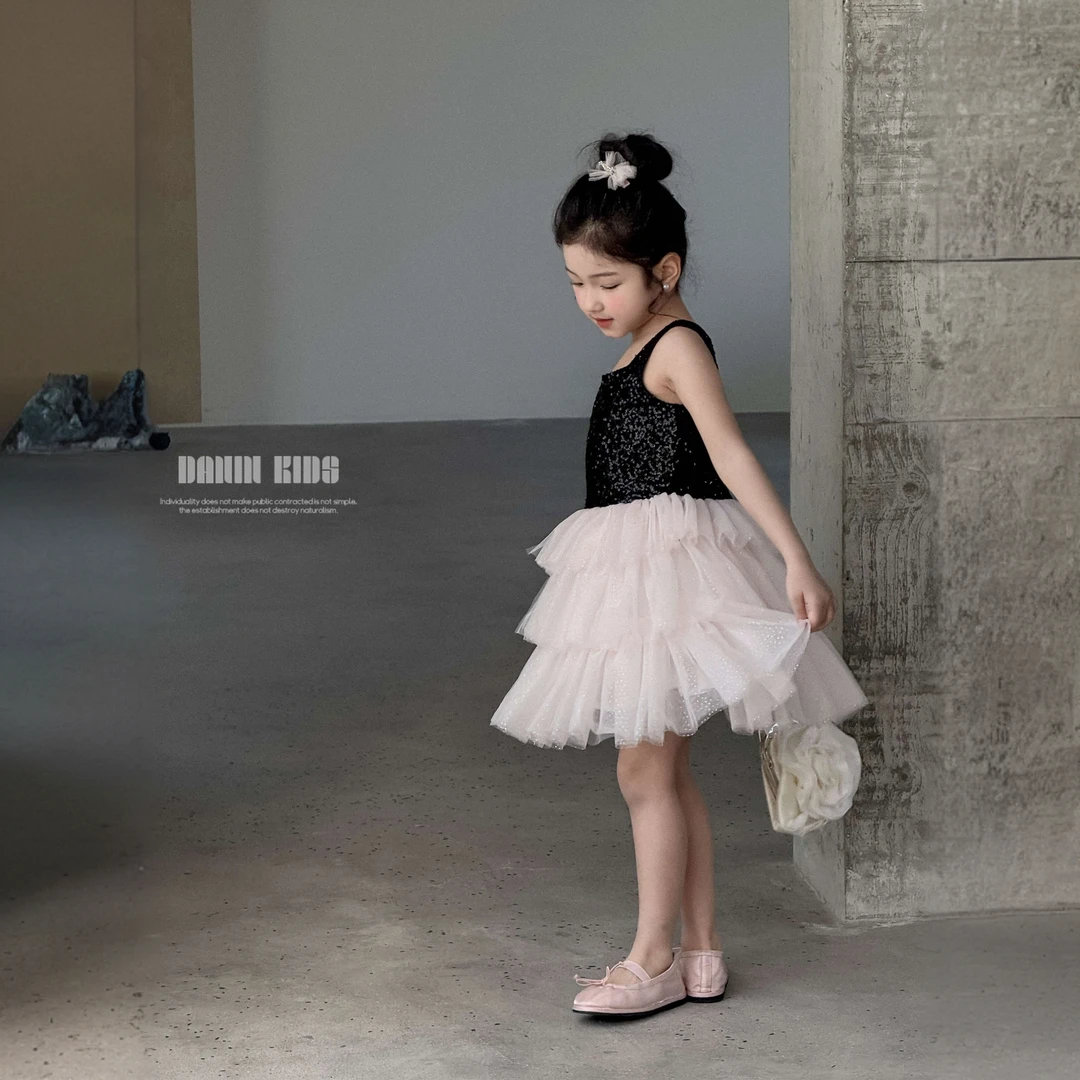 【嗒囜】女童25夏季新款时尚洋气礼服背心公主裙儿童甜美可爱连衣裙